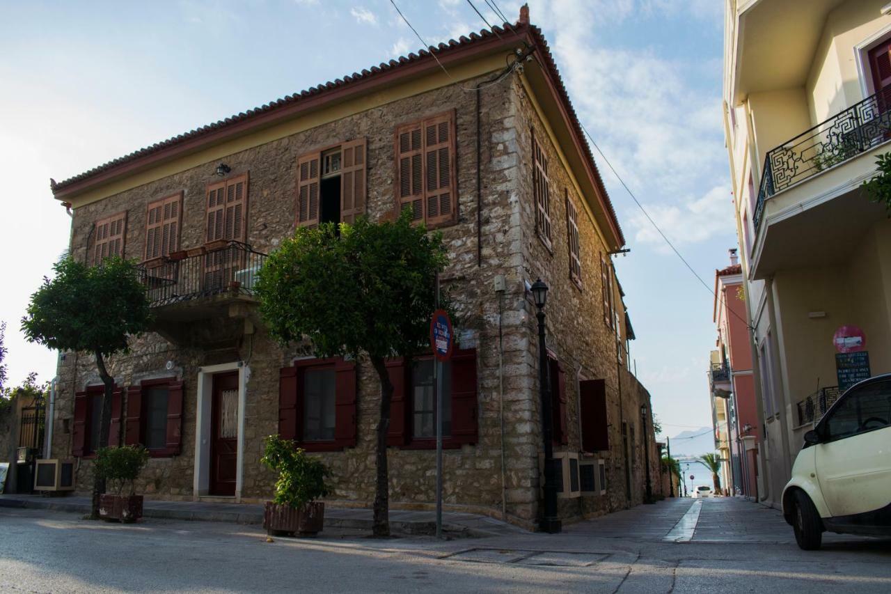 Traditional House Of 1898 In The Heart Of Old Town Of Nauplion Exterior foto