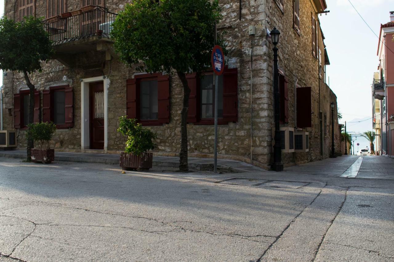 Traditional House Of 1898 In The Heart Of Old Town Of Nauplion Exterior foto